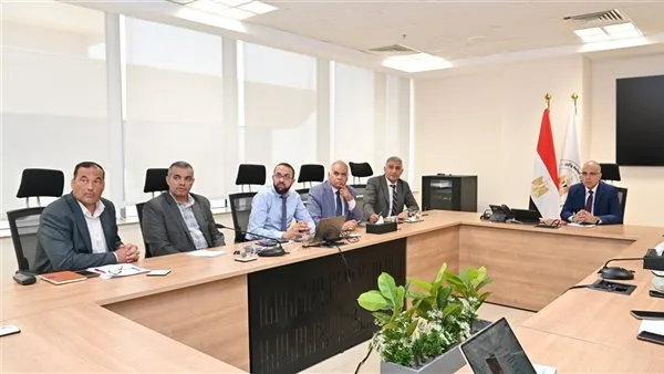 وزير الري: اتخاذ التدابير المطلوبة ضد المخالفات على ترعتي النصر والحمام وزير الري: اتخاذ التدابير المطلوبة ضد المخالفات على ترعتي النصر والحمام
