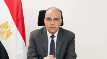 وزير الري يوجه بتنظيف المساقي لضمان وصول المياه إلى كل الأراضي في الدقهلية