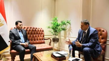 وزير الرياضة يجتمع برئيس اتحاد كرة اليد المصري لمناقشة التحضيرات النهائية لاستضافة بطولة العالم.