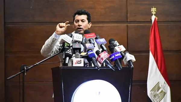 وزير الرياضة يساند منتخب الشباب قبل مباراته مع المغرب.. والأجواء المتفائلة تسود المعسكر وزير الرياضة يساند منتخب الشباب قبل مباراته مع المغرب.. والأجواء المتفائلة تسود المعسكر