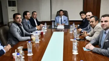 وزير الرياضة يستعرض أوجه التعاون مع جمعية النقاد الرياضيين
