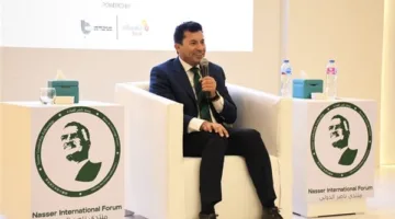 وزير الرياضة يستعرض مستقبل تحول الطاقة في منطقة الشرق الأوسط