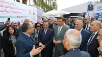 وزير الزراعة ي inaugurates the first exhibition and conference of the Agricultural Research Center.