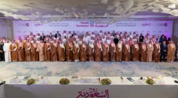وزير السياحة يدير جلسة عمل لإطلاق مبادرة صيف السعودية 2025