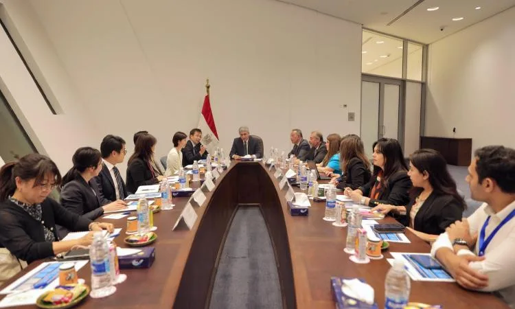 وزير السياحة يناقش مع جايكا أهمية تعزيز المتحف المصري الكبير كمركز بحثي إقليمي وزير السياحة يناقش مع جايكا أهمية تعزيز المتحف المصري الكبير كمركز بحثي إقليمي