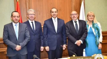 وزير الشؤون النيابية يناقش جهود مصر في مجال حقوق الإنسان مع وفد من البرلمان الأوروبي