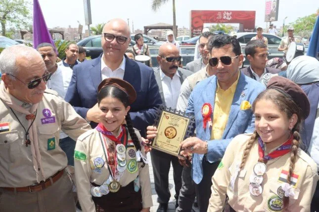 وزير الشباب والرياضة في القليوبية: زيارة شاملة لمتابعة المشروعات المتعلقة بالشباب والرياضة وزير الشباب والرياضة في القليوبية: زيارة شاملة لمتابعة المشروعات المتعلقة بالشباب والرياضة