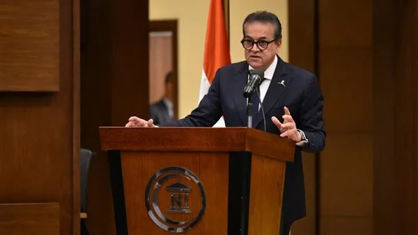 وزير الصحة: توجيهات رئاسية بإطلاق حزمة متكاملة لتحسين أوضاع الأطباء.. وبدء تطبيق قانون المسؤولية الطبية