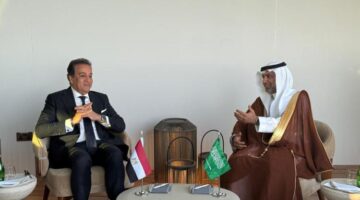 وزير الصحة يبحث مع نظيره السعودي إجراءات تيسير عمل البعثة الطبية لموسم الحج