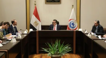 وزير الصحة يتباحث مع رئيس بعثة منظمة “أطباء بلا حدود” حول التعاون في المجالات الصحية والإنسانية.