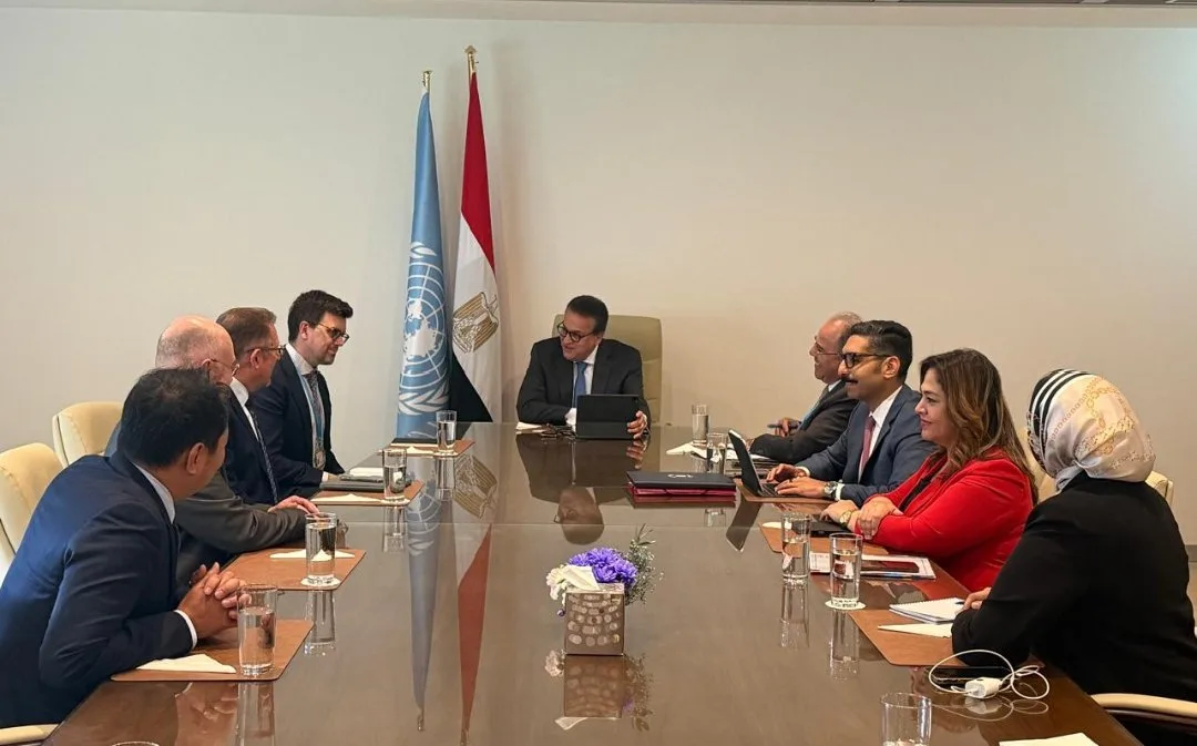 وزير الصحة يتباحث مع مدير شركة GE للرعاية الصحية لتعزيز الشراكة في الإنتاج المحلي ونقل التكنولوجيا