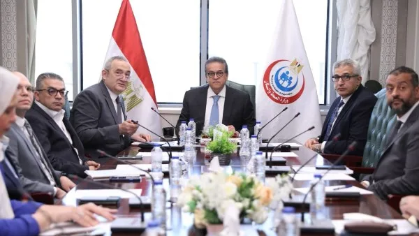 وزير الصحة يترأس اجتماع هيئة المستشفيات التعليمية لاعتماد البنود التنظيمية