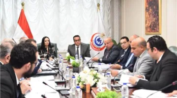 وزير الصحة يقود اجتماع صندوق التعويض لمخاطر المهن الطبية