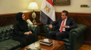 وزير الصحة يناقش تحسين الخدمات الطبية في مستشفى الشيخ زايد التخصصي ومستشفى آل نهيان