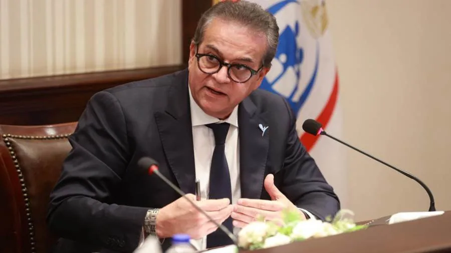 وزير الصحة يناقش مشروع موازنة قطاع الصحة للعام المالي 2026/2025