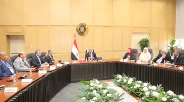 وزير الصناعة يعلن عن منح تراخيص جديدة لإنتاج البليت لتلبية متطلبات السوق المحلية