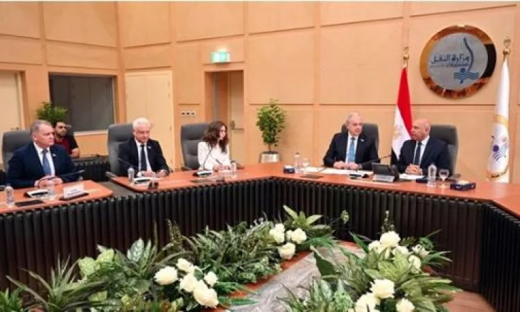 وزير الصناعة يناقش سبل التعاون مع وفد بارز من البرلمان البيلاروسي وزير الصناعة يناقش سبل التعاون مع وفد بارز من البرلمان البيلاروسي