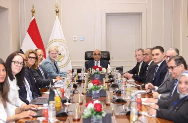 وزير العدل يلتقي برئيس قسم الشراكات الدولية في منظمة التعاون الاقتصادي