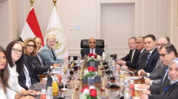 وزير العدل يناقش مع منظمة التعاون الاقتصادي والتنمية تعزيز التعاون في مجالات الحوكمة والعدالة.