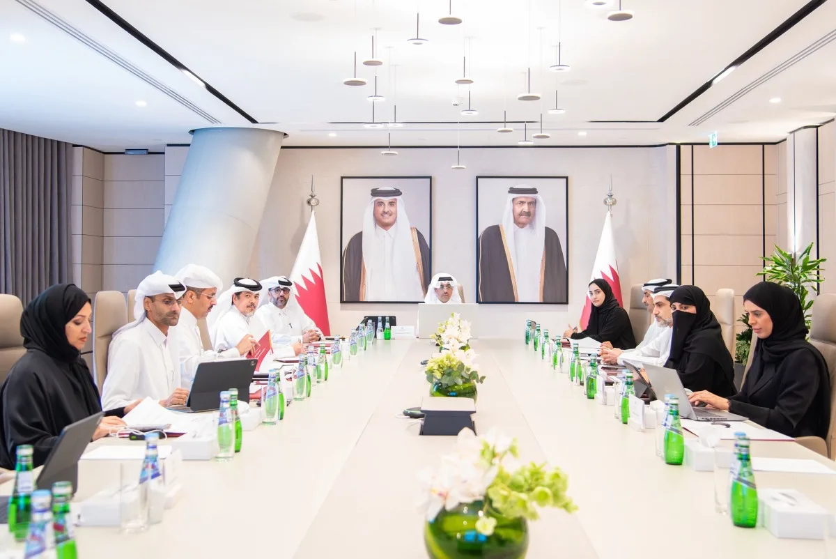 وزير العمل يتولى رئاسة اجتماع لجنة تخطيط العمالة وزير العمل يتولى رئاسة اجتماع لجنة تخطيط العمالة