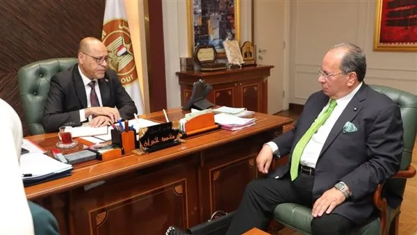 وزير العمل يستقبل فريق عمل من شركة “إيلو للاستشارات والخدمات الشاملة” وزير العمل يستقبل فريق عمل من شركة “إيلو للاستشارات والخدمات الشاملة”