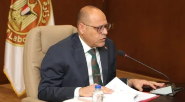 وزير العمل يوافق على تخصيص مليون و640 ألف جنيه لدعم العمالة غير المنتظمة في الرعاية الاجتماعية والصحية