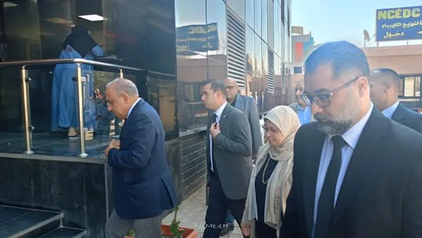 وزير الكهرباء: جولة ميدانية لت提升 مستوى الخدمات ومكافحة سرقات التيار الكهربائي (صور) وزير الكهرباء: جولة ميدانية لت提升 مستوى الخدمات ومكافحة سرقات التيار الكهربائي (صور)