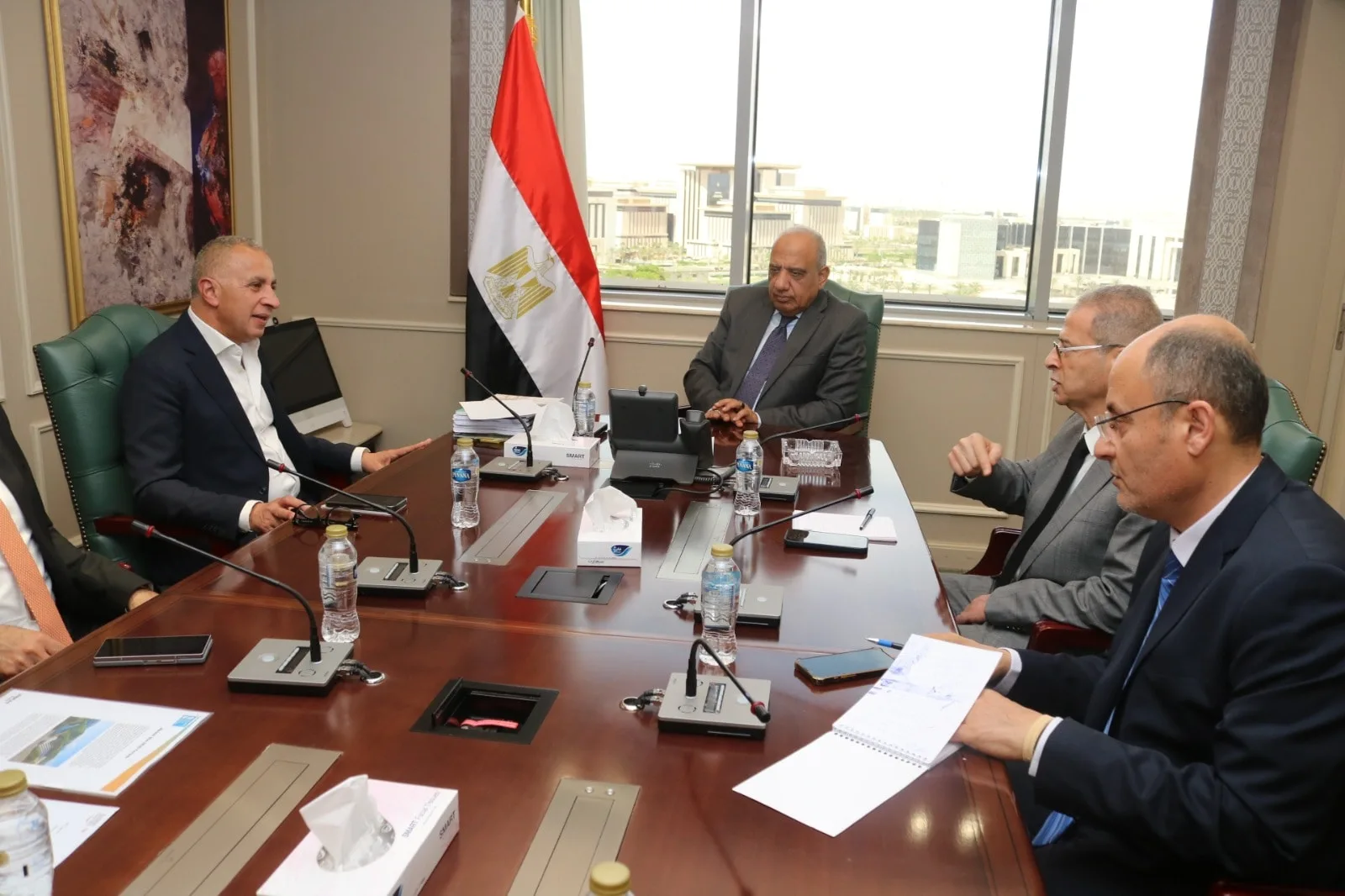 وزير الكهرباء يناقش مع “السويدي إليكتريك” آخر التطورات في توفير الطاقة لمشروعات التنمية الزراعية وزير الكهرباء يناقش مع “السويدي إليكتريك” آخر التطورات في توفير الطاقة لمشروعات التنمية الزراعية