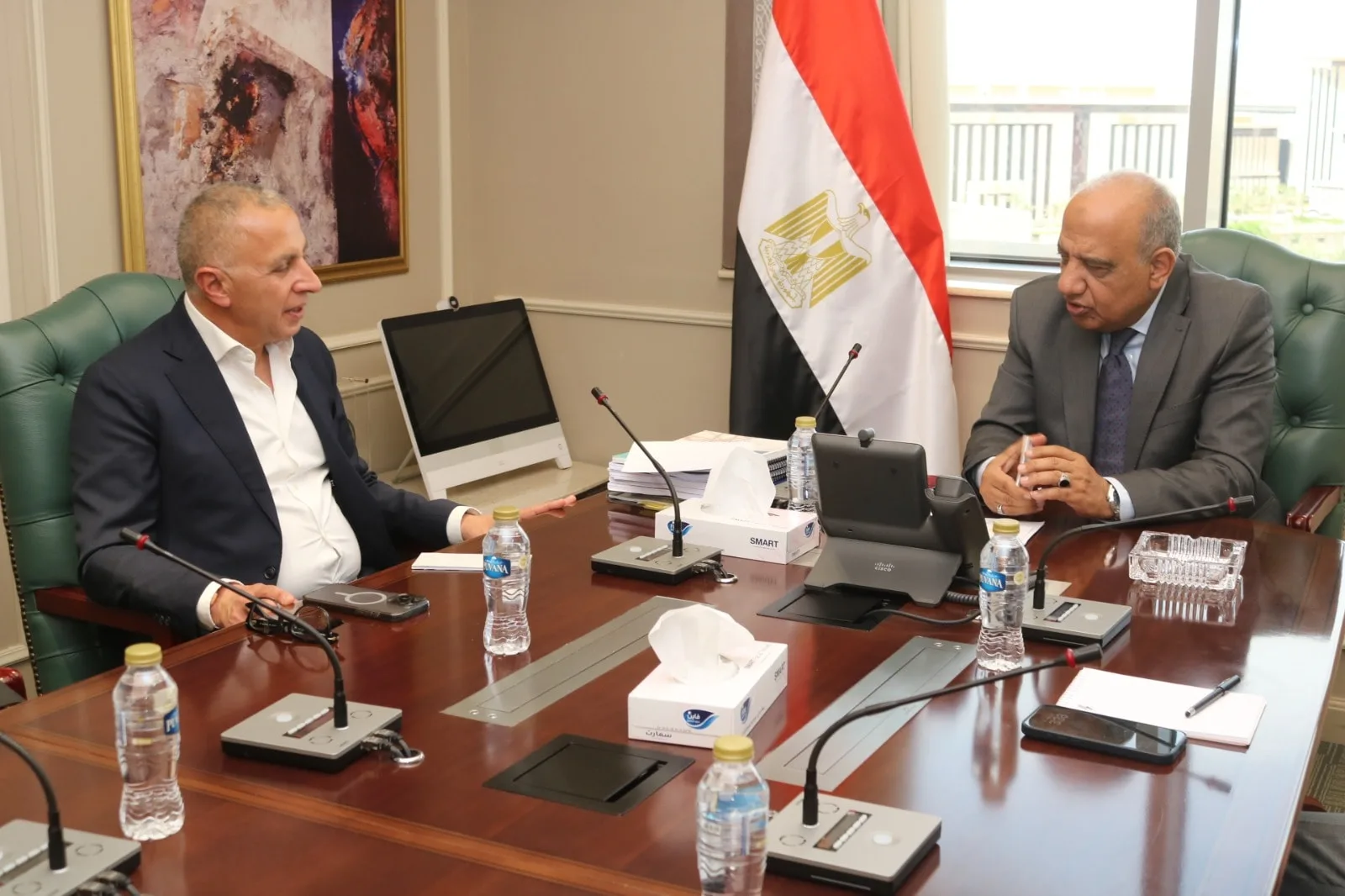 وزير الكهرباء يناقش مع “السويدي اليكتريك” سبل التعاون في تقليل الفقد الطاقي وزير الكهرباء يناقش مع “السويدي اليكتريك” سبل التعاون في تقليل الفقد الطاقي