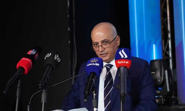 وزير المياه اليمني يشيد بتجارب مصر والاردن في مواجهة ندرة المياه