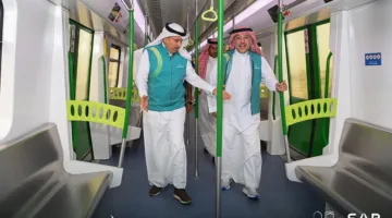 وزير النقل يزور مرافق “سار” في مكة المكرمة