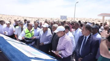 «وزير النقل يزور مشروع إنشاء خط سكة حديد يبلغ طوله 341 كيلومترًا بين بئر العبد والعريش»