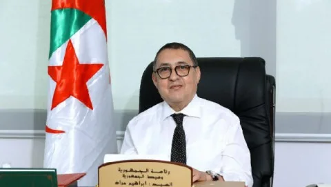 وزير جزائري: فرنسا ستعترف حتما بجرائمها الاستعمارية في بلادنا