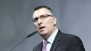 وزير خارجية الاحتلال يرد على سموتريتش: من المناسب استغلال أي فرصة لإطلاق سراح الأسرى.