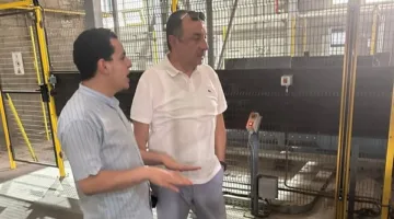 وزير قطاع الأعمال يزور مصانع إنتاج قطع السكك الحديدية ومترو الأنفاق للقطارات السريعة.