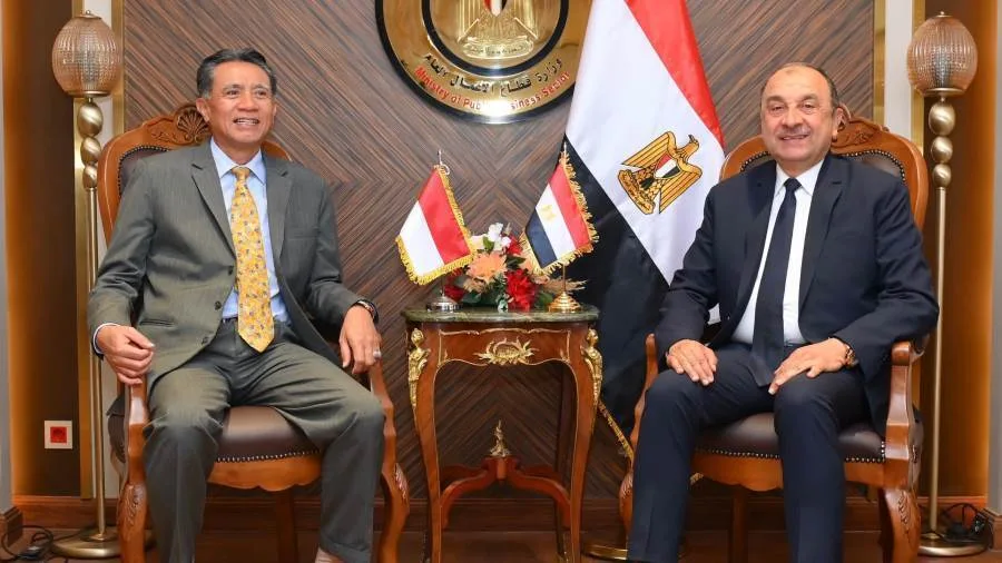 وزير قطاع الأعمال يستقبل سفير إندونيسيا بالقاهرة لبحث التعاون الاقتصادي والتجاري والاستثماري