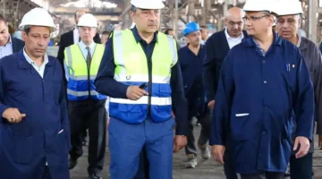 وزير قطاع الأعمال يقوم بجولة تفقدية في مصانع “النحاس المصرية” بالتبين