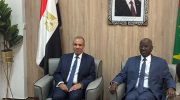 وزيرا الخارجية في طموح لتعزيز التعاون الثنائي بين البلدين