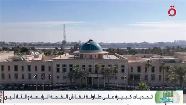 وزيرا خارجية الكويت والبحرين يقودان وفدي بلديهما في القمة العربية وزيرا خارجية الكويت والبحرين يقودان وفدي بلديهما في القمة العربية