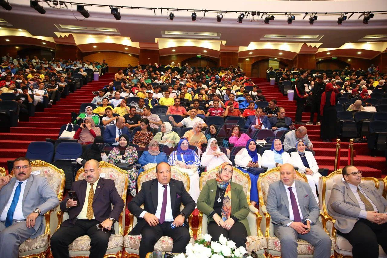 وزيرة البيئة تحضر مؤتمر “الابتكار نحو مستقبل مستدام” في جامعة كفر الشيخ وزيرة البيئة تحضر مؤتمر “الابتكار نحو مستقبل مستدام” في جامعة كفر الشيخ