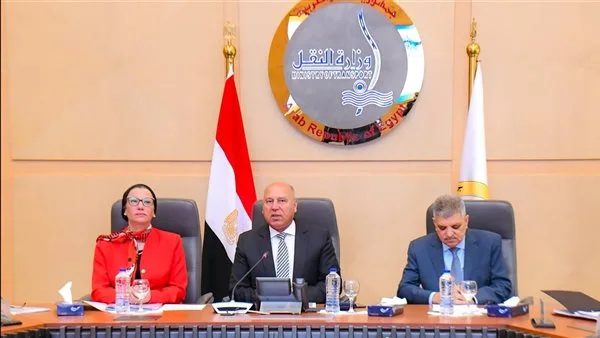 وزيرة البيئة: تم التنسيق مع شركة آنتيبوليوشن إيجيبت لضمان التخلص الآمن من النفايات. وزيرة البيئة: تم التنسيق مع شركة آنتيبوليوشن إيجيبت لضمان التخلص الآمن من النفايات.