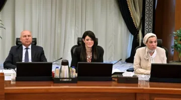 وزيرة التخطيط: التعاون مع الوزارات والجهات ذات الصلة لوضع جدول زمني للإصلاحات الهيكلية في القطاع الاقتصادي