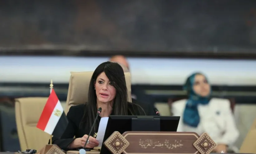 وزيرة التخطيط تمثل مصر بكلمة في القمة الاقتصادية والاجتماعية التنموية الخامسة ببغداد وزيرة التخطيط تمثل مصر بكلمة في القمة الاقتصادية والاجتماعية التنموية الخامسة ببغداد