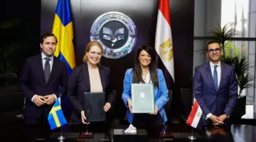 وزيرة التخطيط ومؤسسة التمويل التنموي السويدية توقعان اتفاقية لإقامة شراكة في مجالات الطاقة الكهربائية والنقل المستدام.