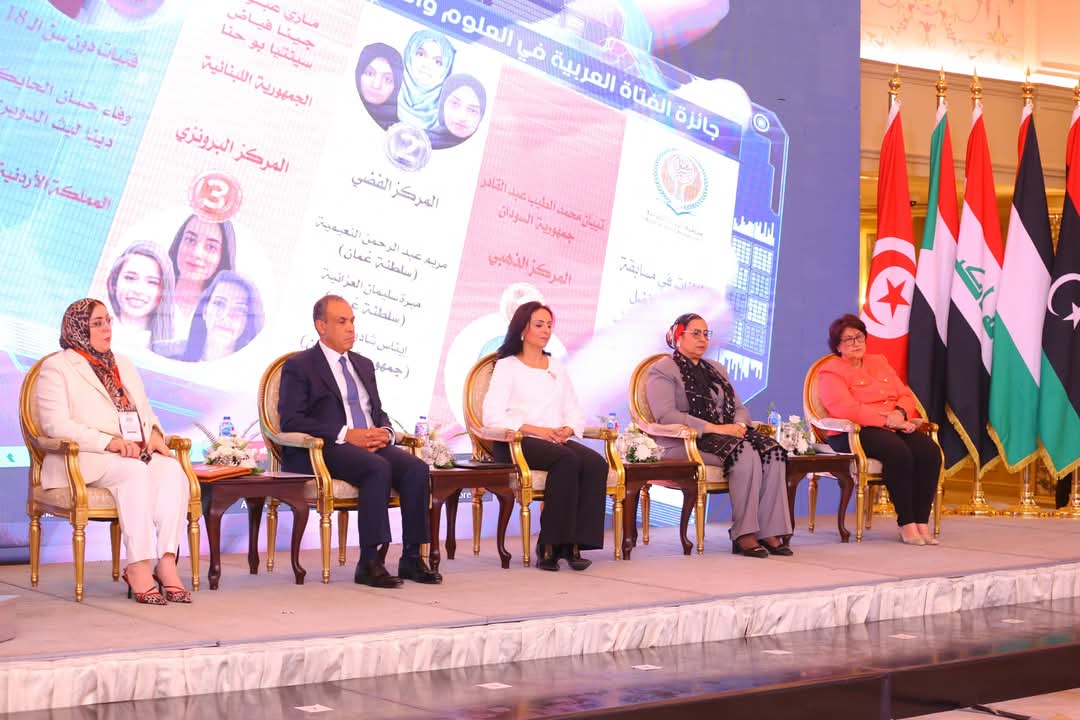 وزيرة التضامن الاجتماعي: نسعي لترسيخ مبادئ حماية النساء في الفضاء الرقمي