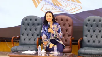 وزيرة التضامن تترأس اجتماع اللجنة الدائمة لمتابعة نظام عمل الرائدات الاجتماعيات
