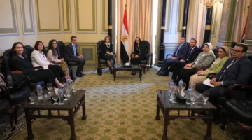 وزيرة التضامن تلتقي المديرة الإقليمية للتنمية البشرية بمنطقة الشرق الأوسط وشمال إفريقيا بالبنك الدولي
