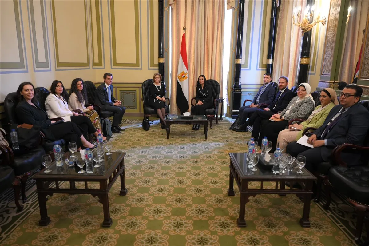 وزيرة التضامن تلتقي المديرة الإقليمية للتنمية البشرية بمنطقة الشرق الأوسط وشمال إفريقيا بالبنك الدولي وزيرة التضامن تلتقي المديرة الإقليمية للتنمية البشرية بمنطقة الشرق الأوسط وشمال إفريقيا بالبنك الدولي