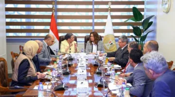 وزيرتا التنمية المحلية والبيئة تراقبان أنشطة نظام إدارة النفايات الصلبة في المحافظات