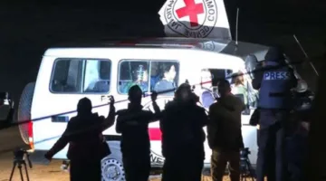 وسائل إعلام عبرية: إسرائيل تقدم اقتراحًا لهدنة لمدة 60 يومًا في غزة مقابل إطلاق سراح نصف الأسرى الأحياء من قبل حماس.